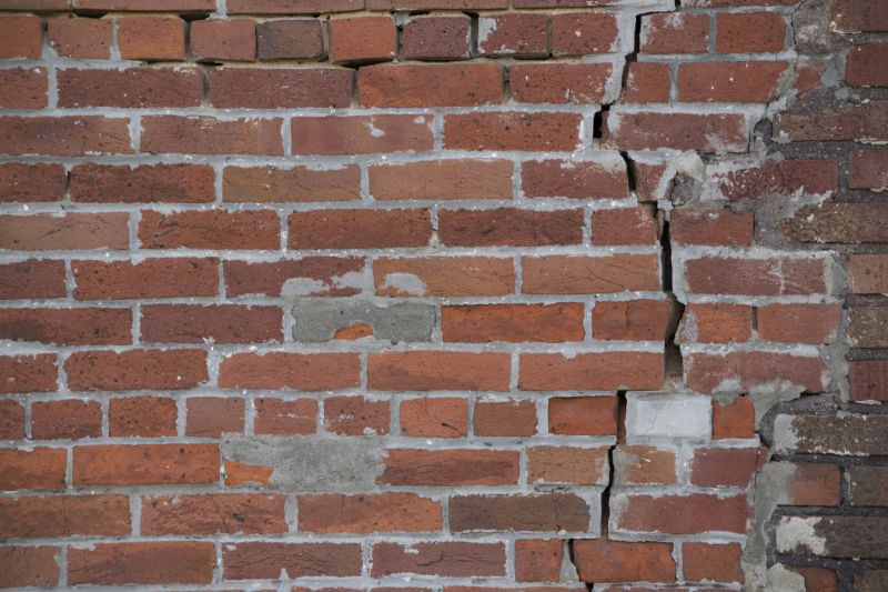 Cracked Brick Wall Before Repair